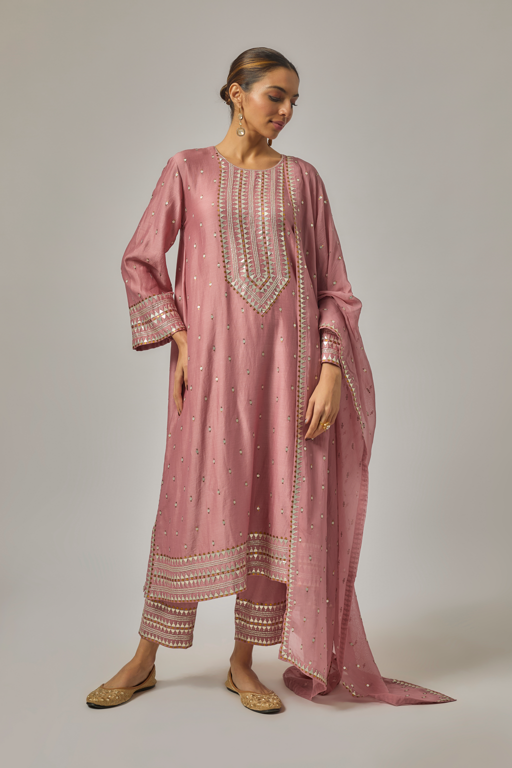 Fence Yoke Kurta Set