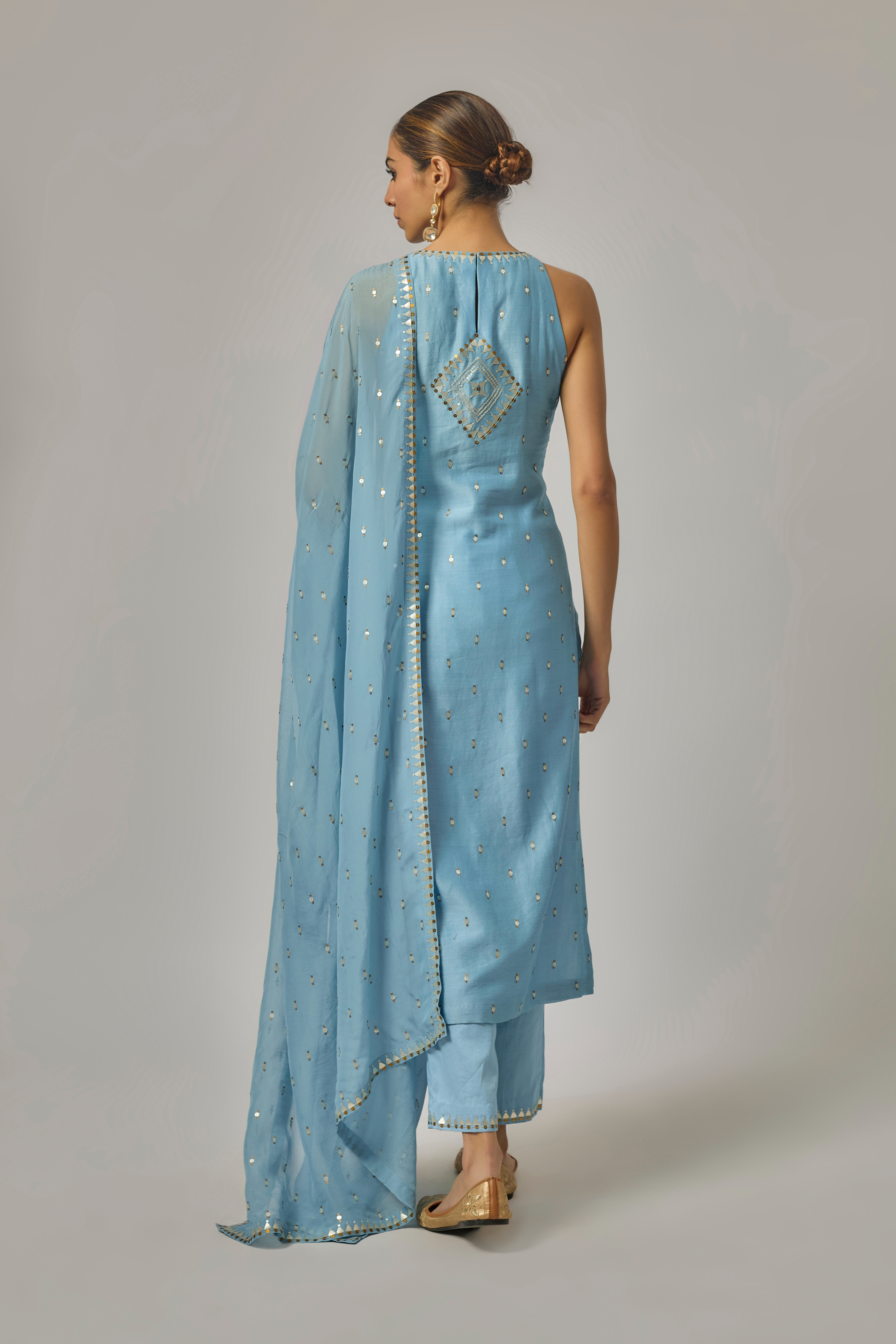 Fence Border Halter Kurta Set