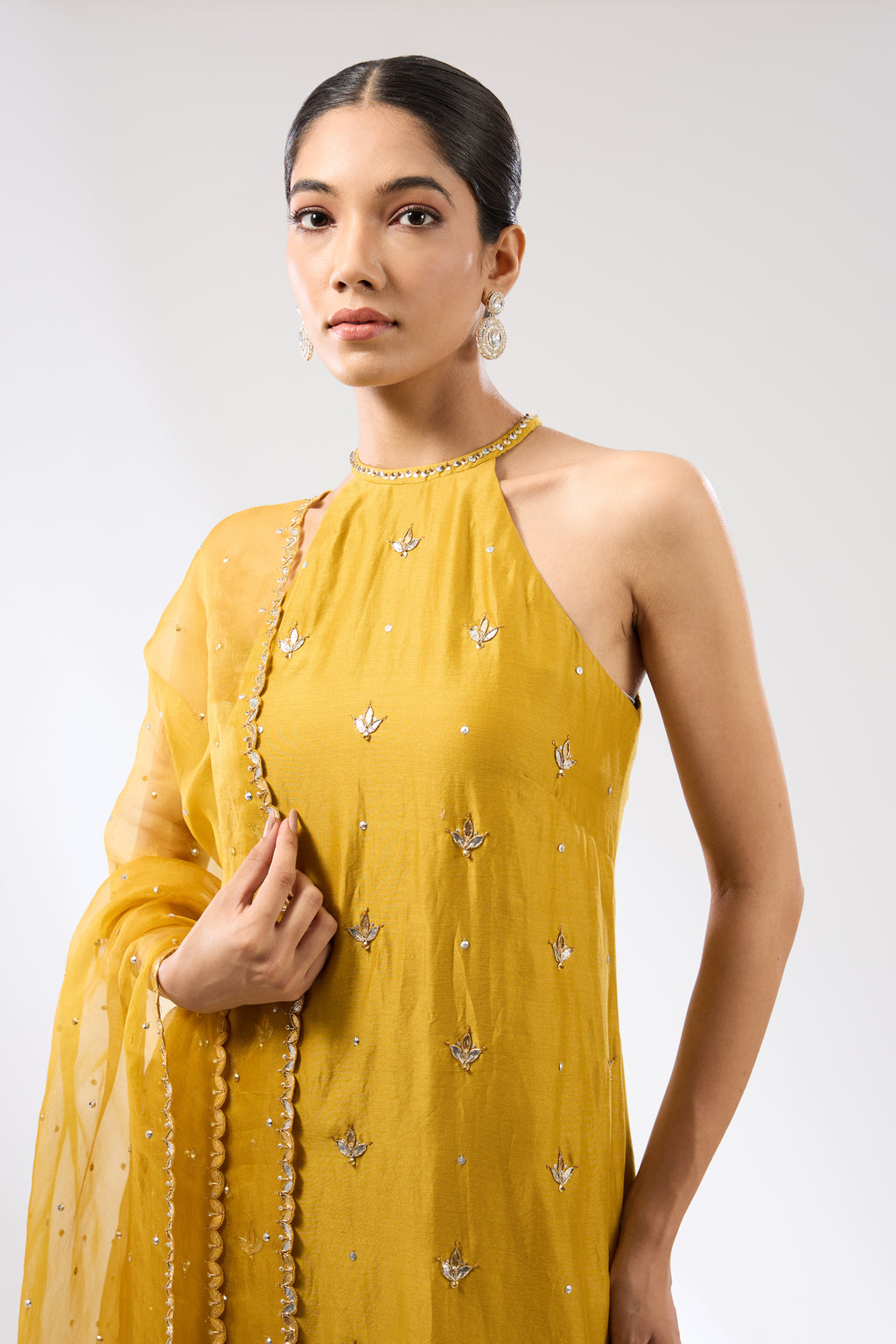 Gota-Patti Motif Halter Kurta Set