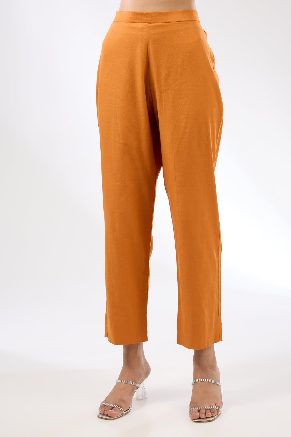 Gota-Patti Motif Halter Kurta Set