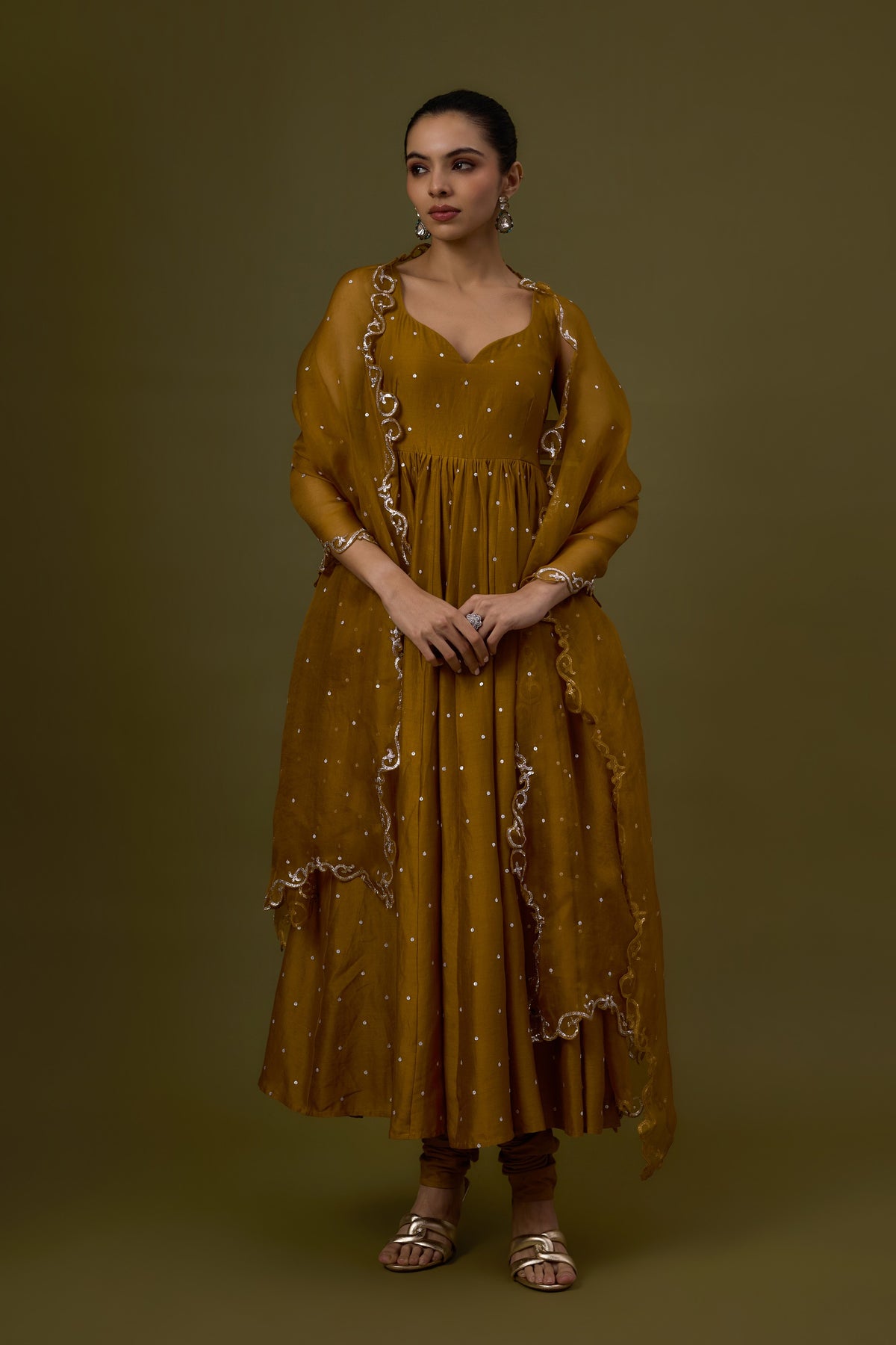 Baroque Scallop Anarkali Set
