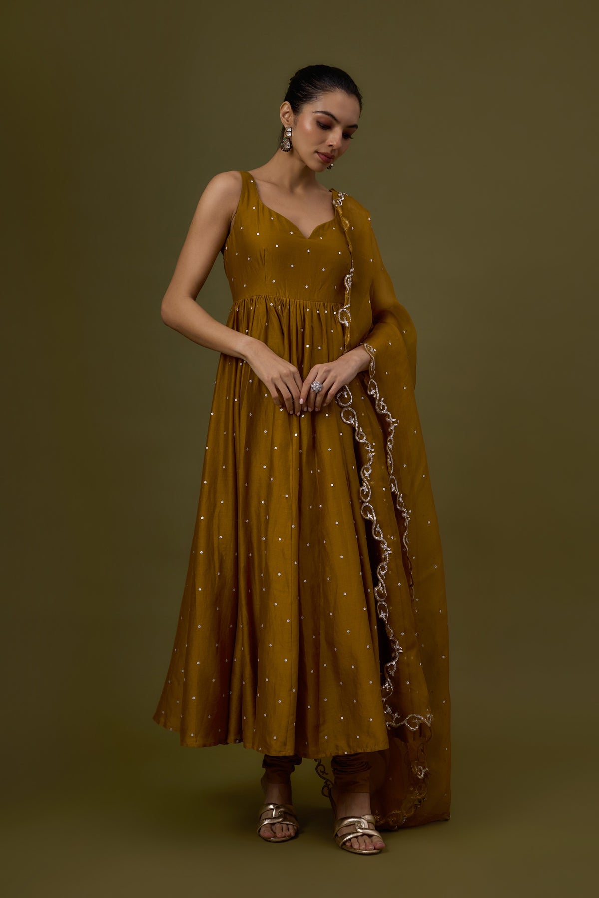 Baroque Scallop Anarkali Set