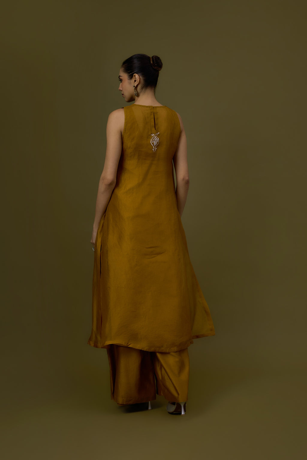 Baroque Repeat Kurta Set