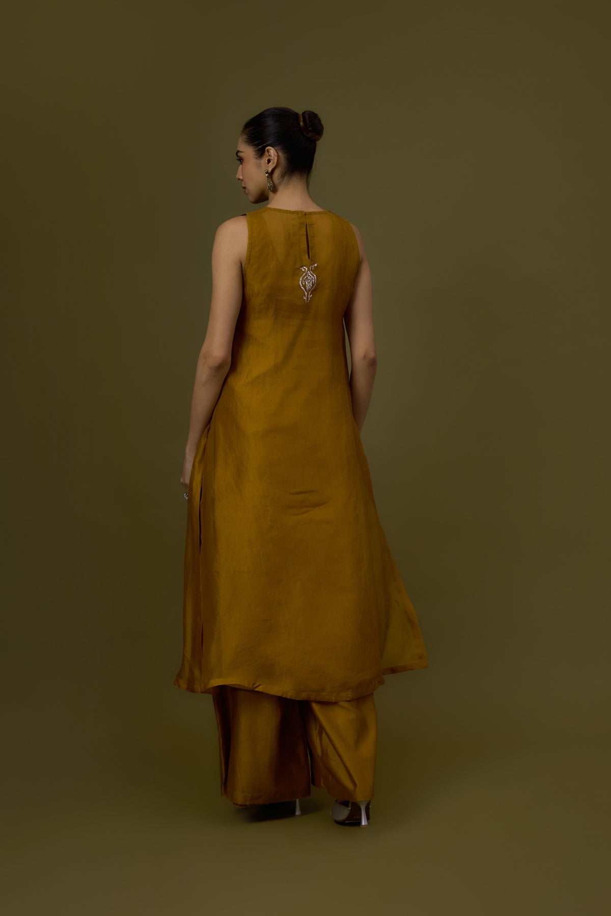 Baroque Repeat Kurta Set