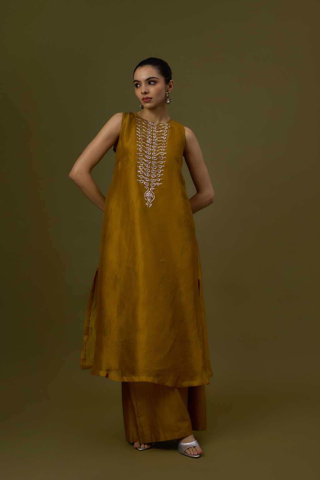 Baroque Repeat Kurta Set