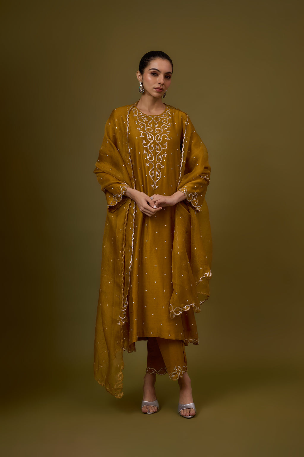 Baroque Yoke Kurta Set