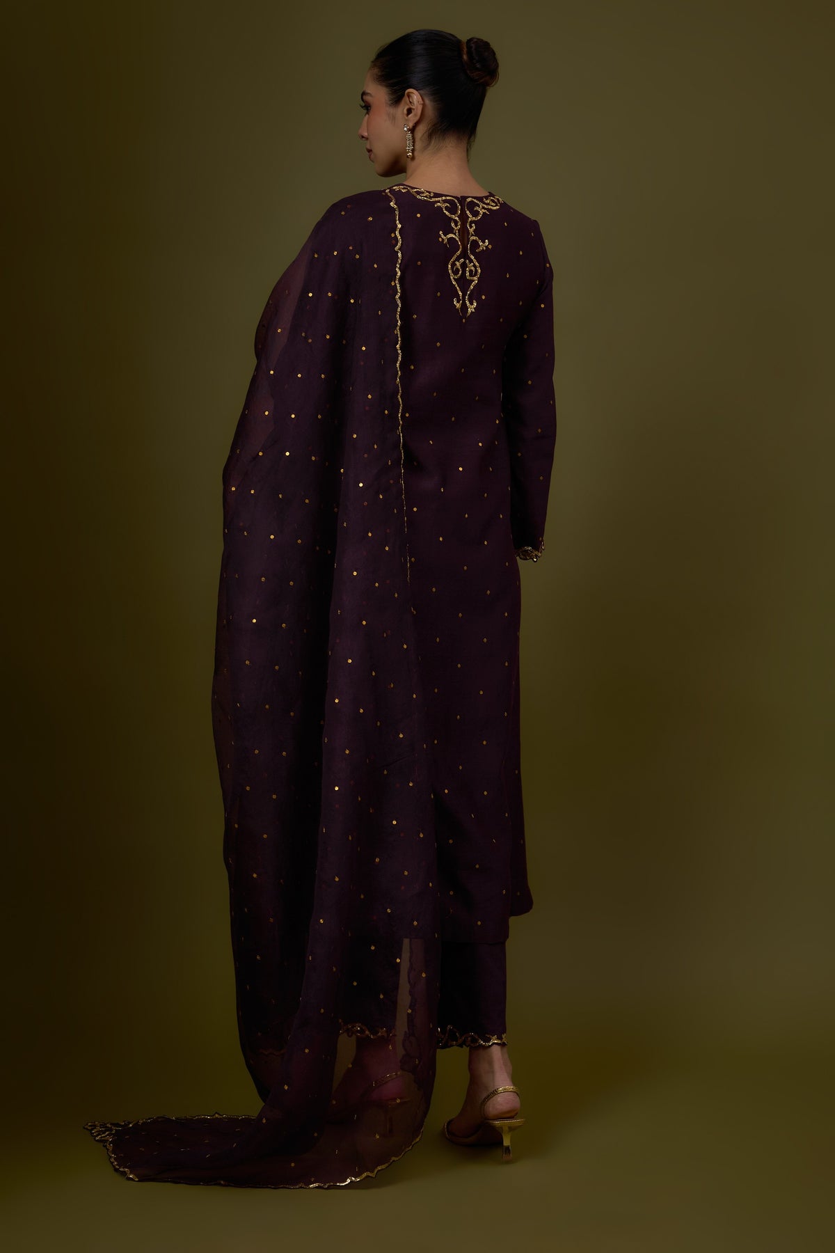 Baroque Yoke Kurta Set