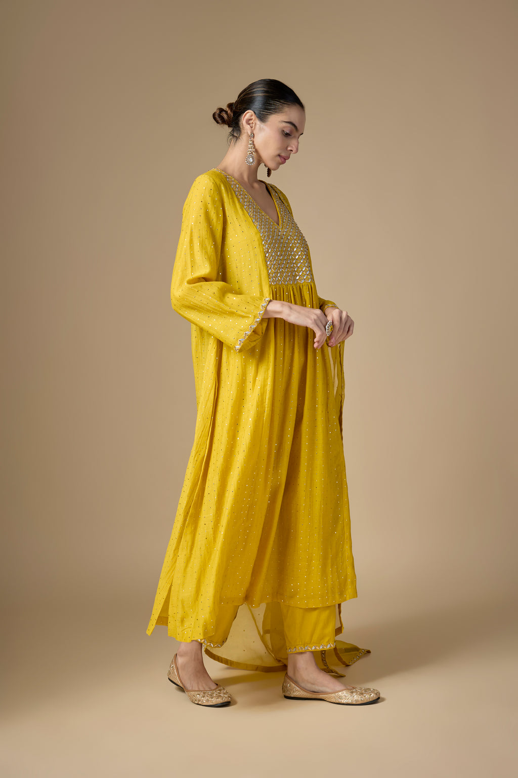 Gota-Patti Jaal Yoke Kurta Set