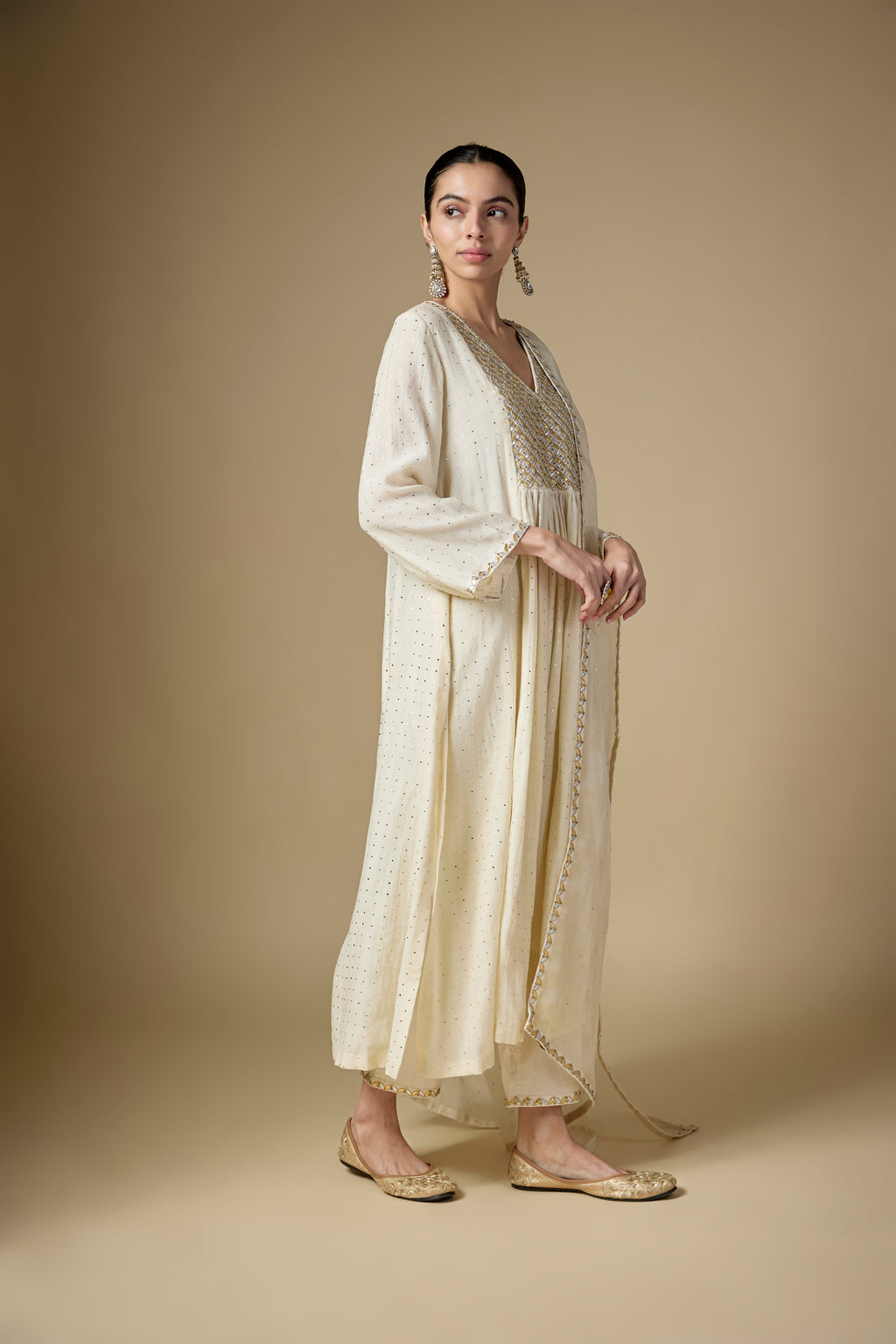 Gota-Patti Jaal Yoke Kurta Set