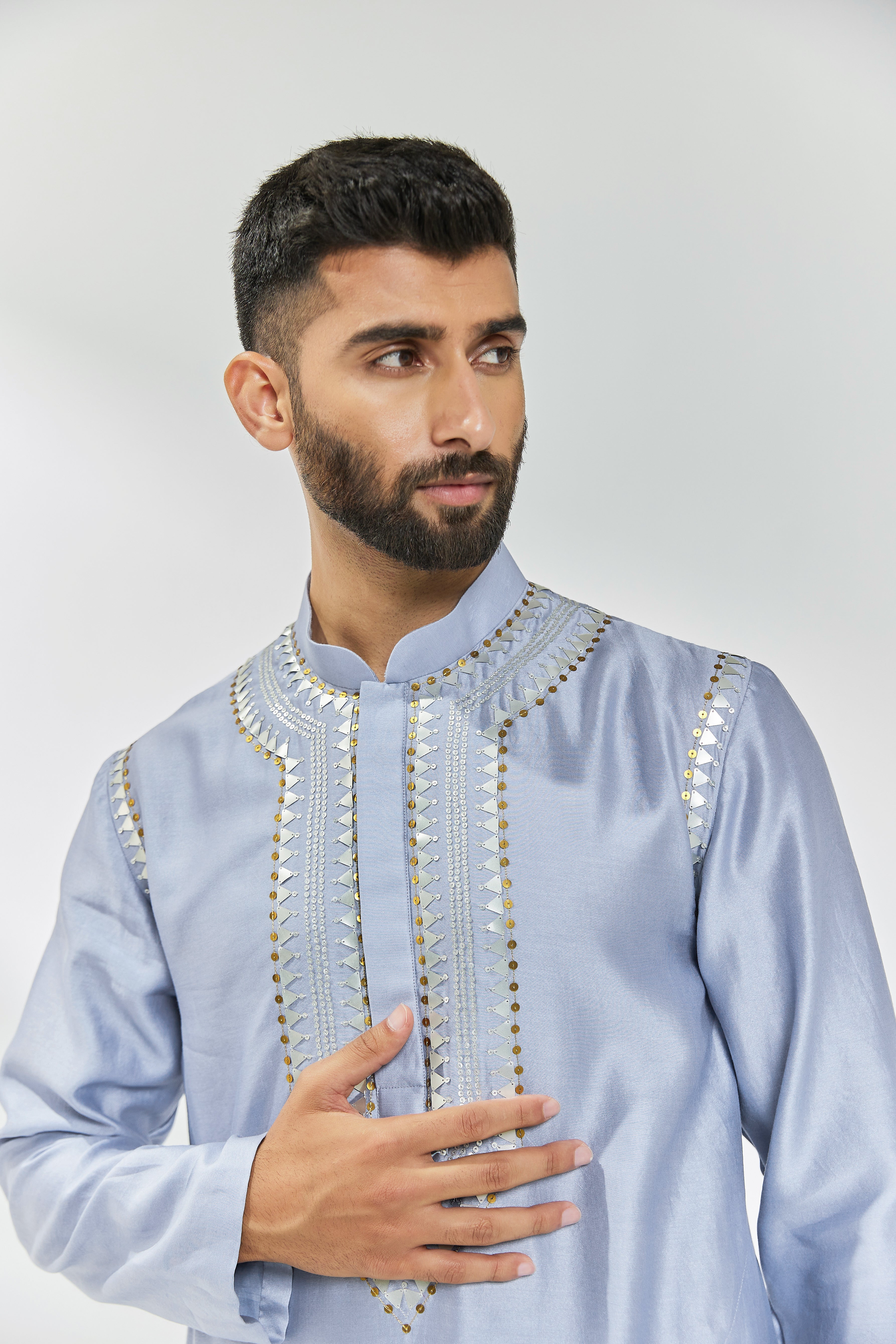 Inverted Fence Motif Yoke Kurta Set
