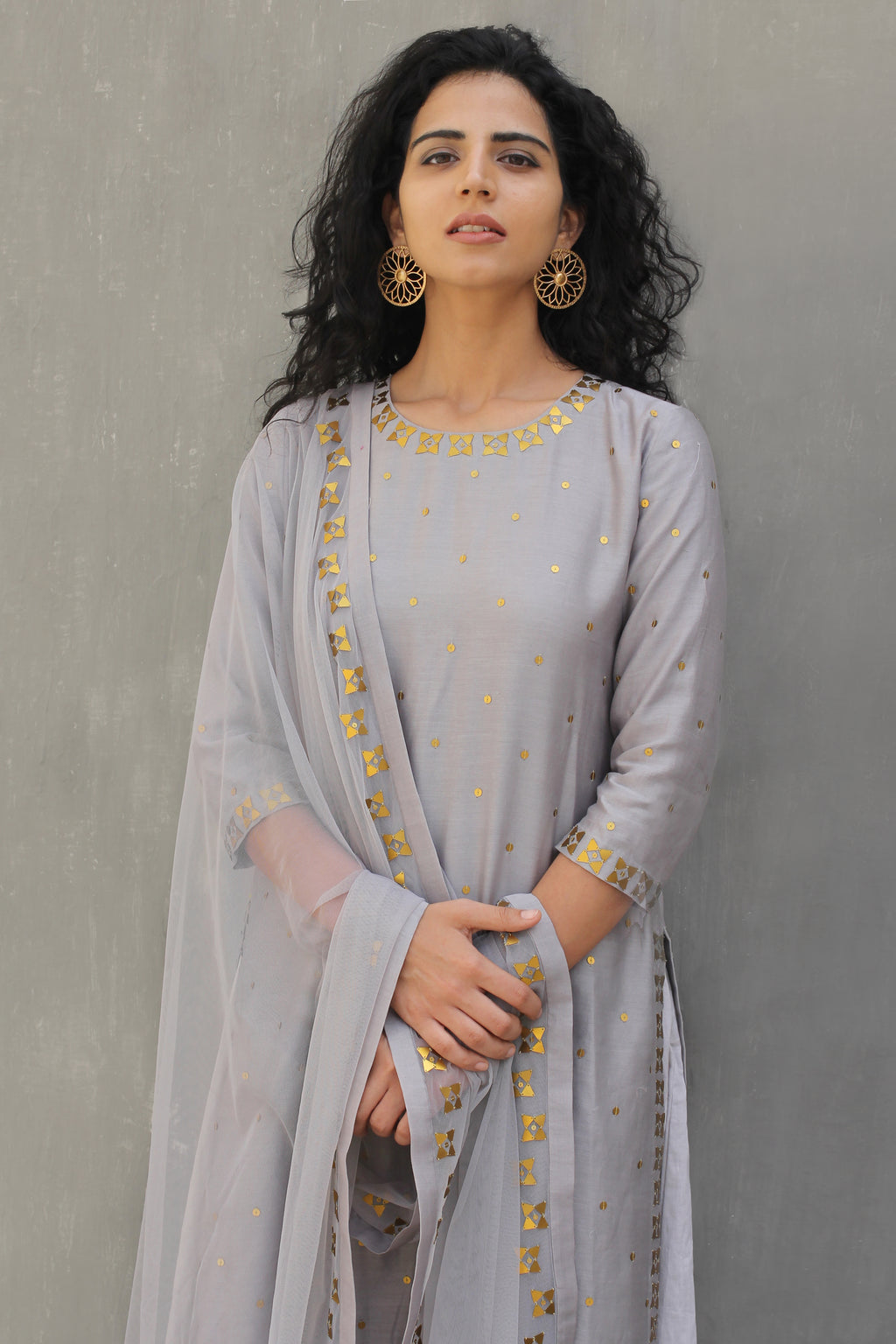 Four-Petal Floral Tendril Kurta Set