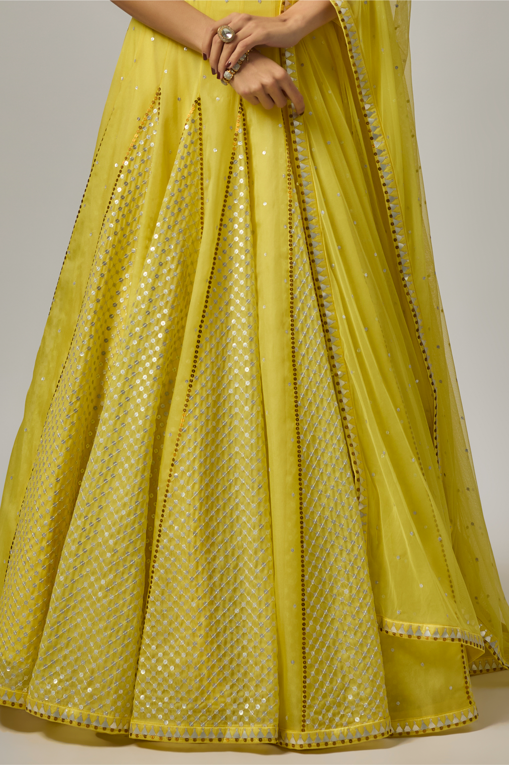 Jaal Godets Lehenga Set