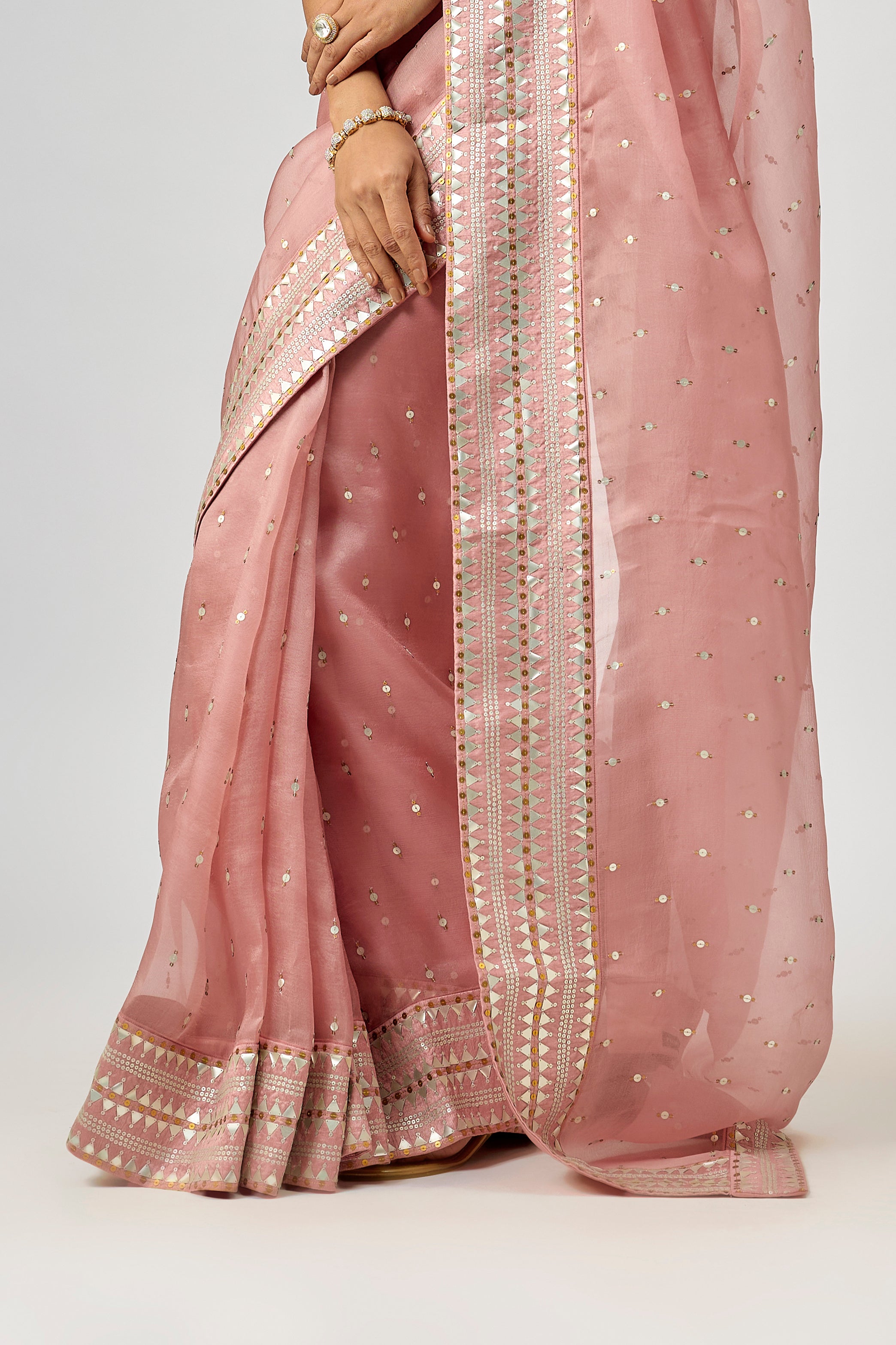 Inverted Fence Border Saree Set